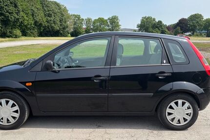 Ford Fiesta 214.000 km 1.200 &euro; Dormagen 41539