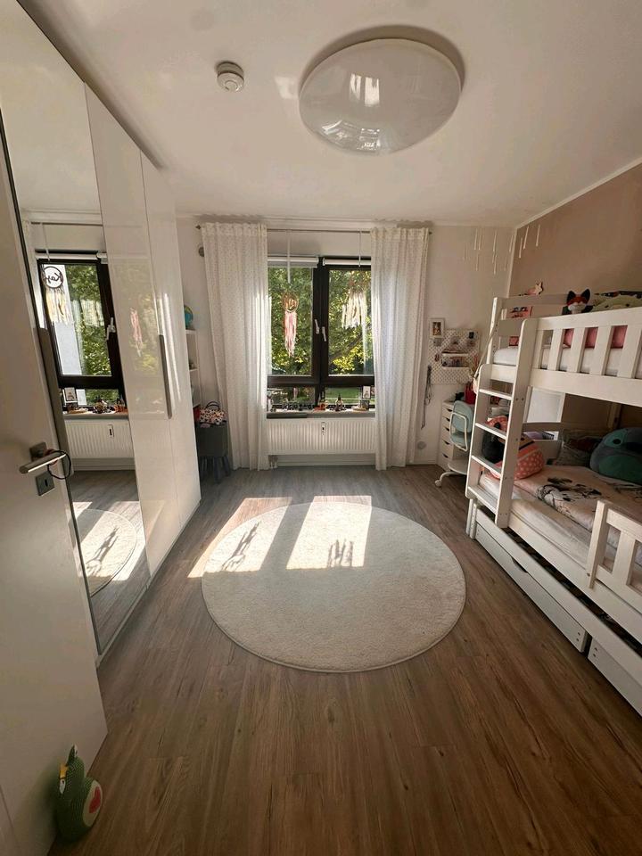 Moderne, kernsanierte Eigentumswohnung in bester Stadtlage zimmer