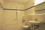 Etagenwohnung Köln Weiden - 2 Zimmer, 59 m&sup2;, 825&euro; | Angebot:26904279