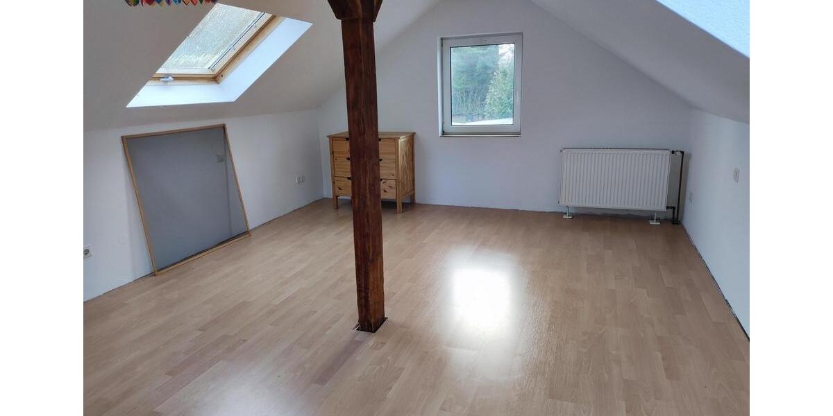 Einfamilienhaus Solingen Aufderhöhe - 5 Zimmer, 148 m&sup2;, 1.150&euro; | Angebot:26326630
