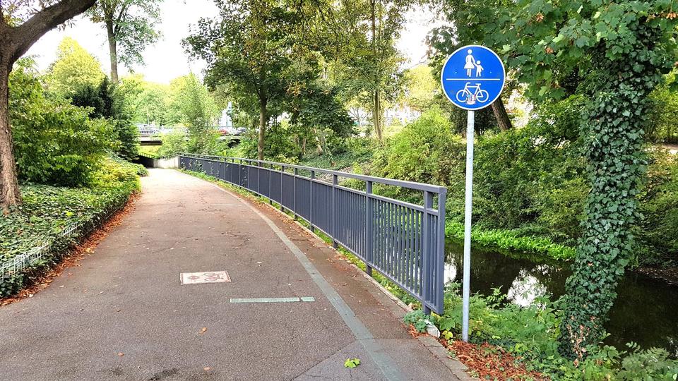 Hochparterre Neuss Gnadental - 3 Zimmer, 83 m&sup2;, 265.000&euro; | Angebot:25649428