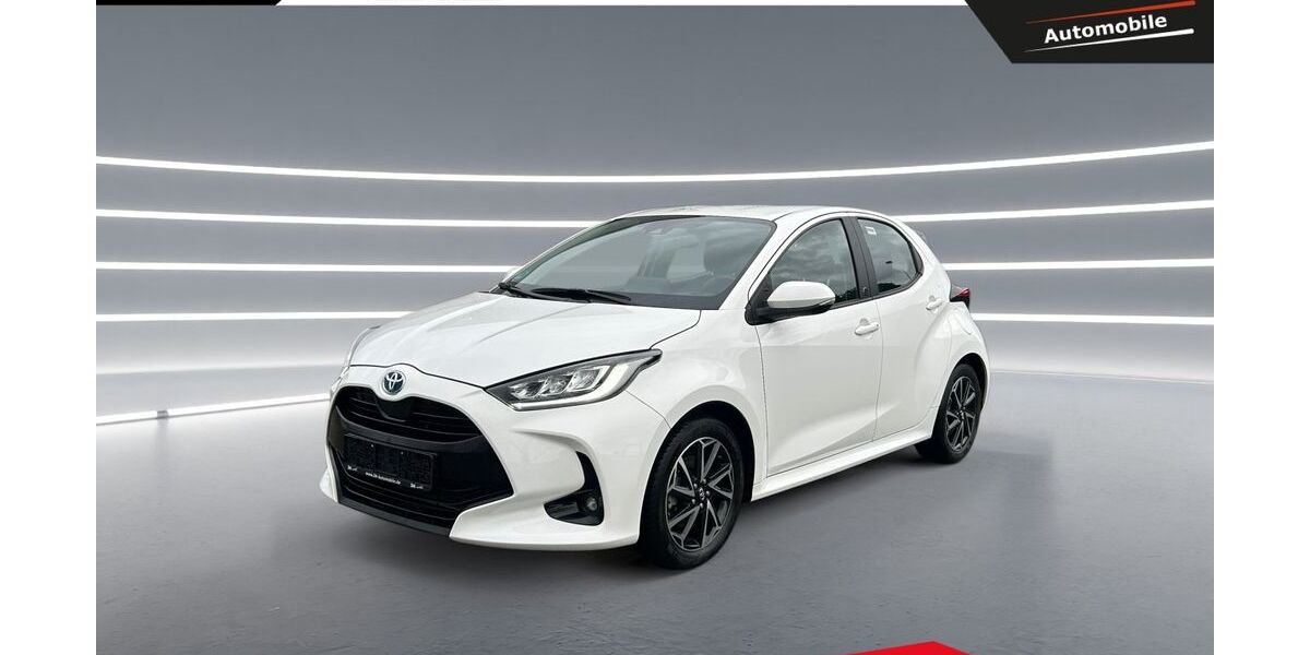 Toyota Yaris 20.679 km 21.990 &euro; Köln 51149