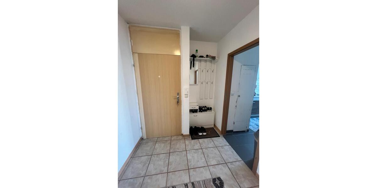 Etagenwohnung Dormagen Hackenbroich - 3 Zimmer, 73 m&sup2;, 1.300&euro; | Angebot:25299078