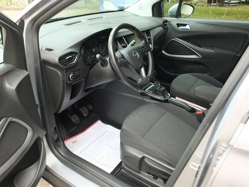 Crossland EDITION NAVI START-STOP PDC ERSTHAND