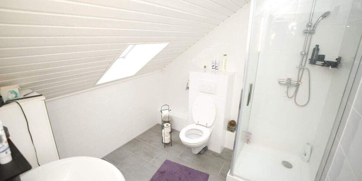 Reihenmittelhaus Erftstadt / Liblar Liblar - 5 Zimmer, 129 m&sup2;, 399.900&euro; | Angebot:25096102