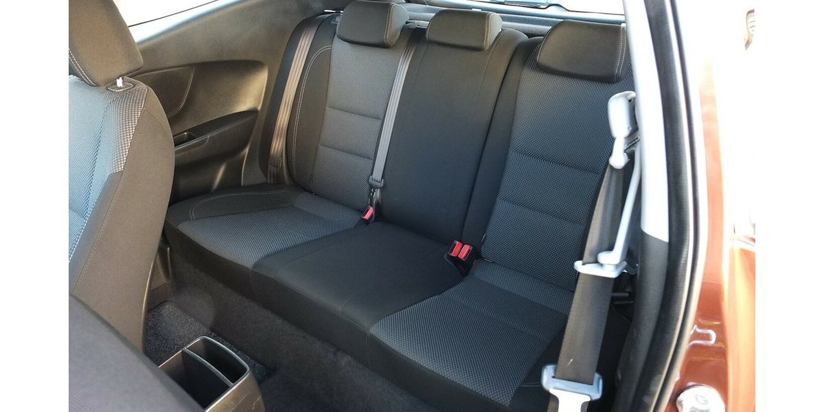 Hyundai i30 KLIMAAUTOMATIK SPORT LMF/BREITREIFEN 117.877 km 7.500 &euro; Köln 50858