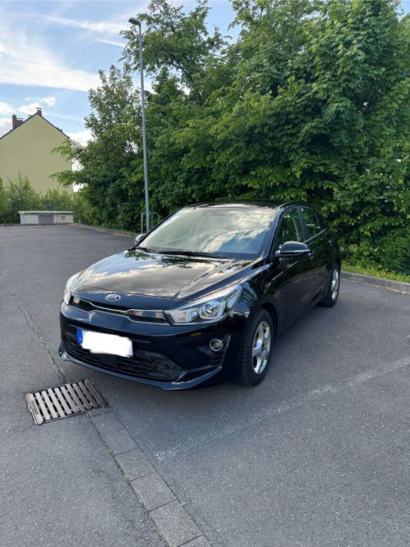 Kia Rio 98.200 km 12.700 € Remscheid 42859