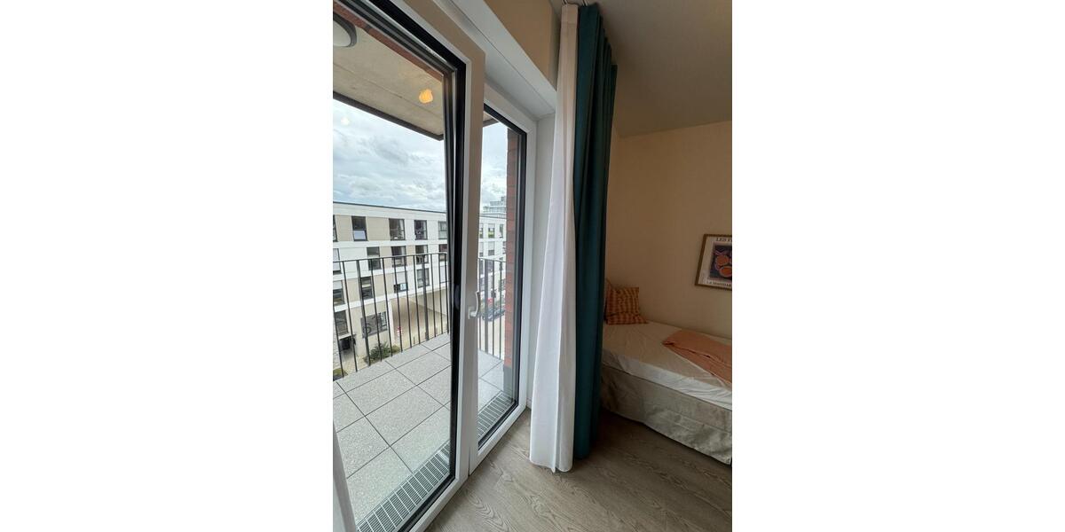 Vollmöbliertes Business-Apartment mit Balkon in Düsseldorf-Heerdt 1 zimmer