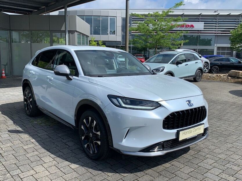 Honda ZR-V 23.400 km 36.980 € Düsseldorf 40233