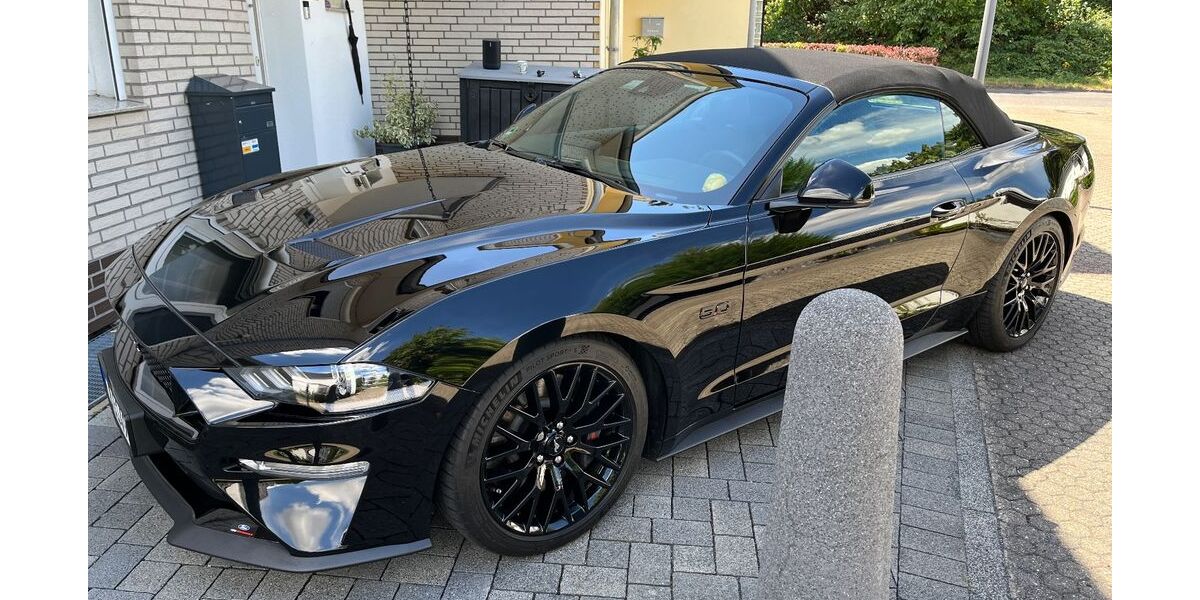 Ford Mustang 41.000 km 40.699 &euro; Köln 50769