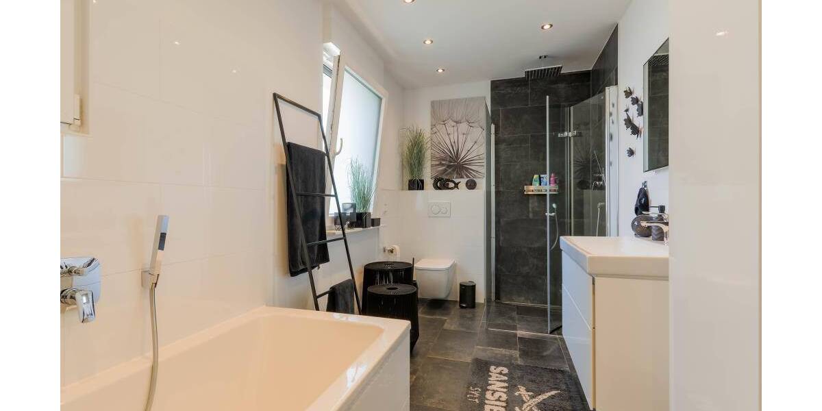 Bungalow Leverkusen Opladen - 5 Zimmer, 152 m&sup2;, 869.000&euro; | Angebot:24056761