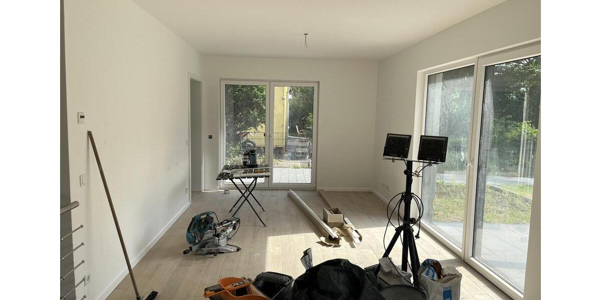 Etagenwohnung Köln Kalk - 3 Zimmer, 110 m&sup2;, 2.000&euro; | Angebot:26408974