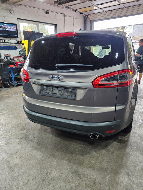 S-Max