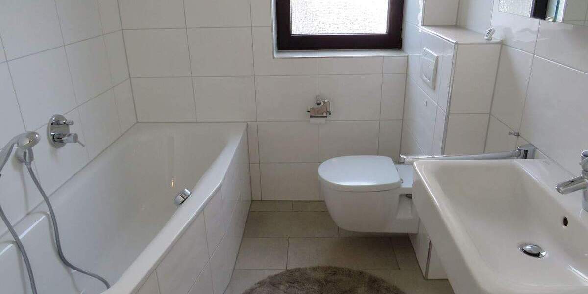 Etagenwohnung Langenfeld (Rheinland) Immigrath - 3 Zimmer, 91 m&sup2;, 975&euro; | Angebot:25387310