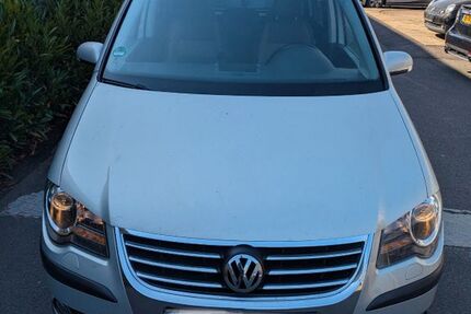 VW Touran 237.000 km 4.400 &euro; Erftstadt 50374