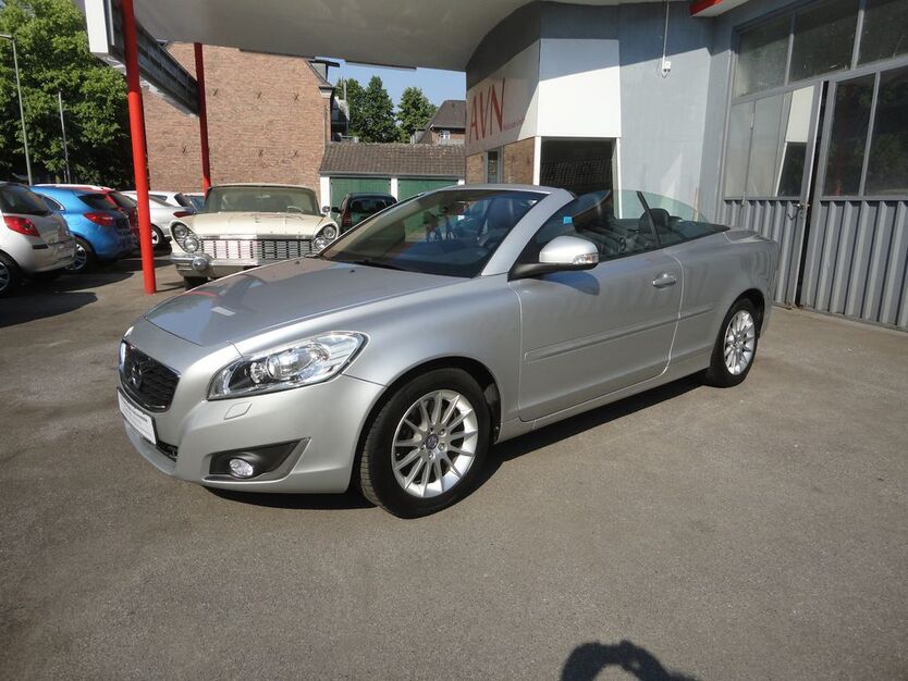 Volvo C70 151.550 km 12.700 € Neuss 41462