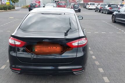 Ford Mondeo 193.000 km 12.300 € Niederkassel 53859