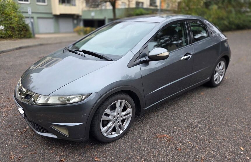 Honda Civic 180.248 km 4.200 € Leverkusen 51375