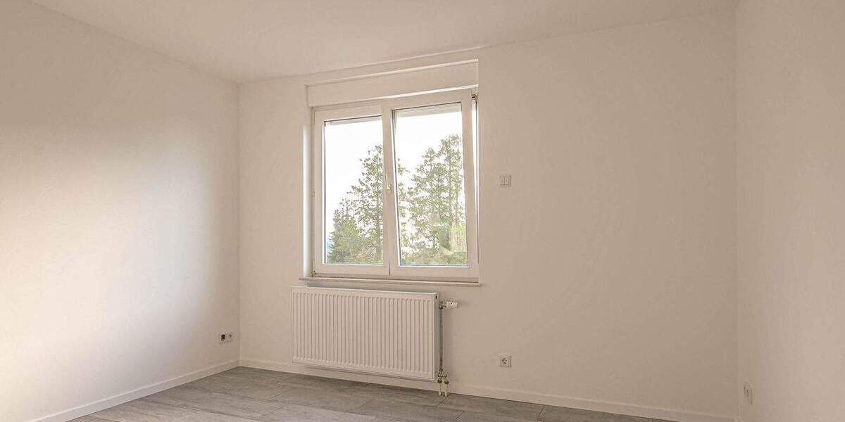 Etagenwohnung Remscheid-Bergisch Born Lennep - 3 Zimmer, 80 m&sup2;, 850&euro; | Angebot:25427691