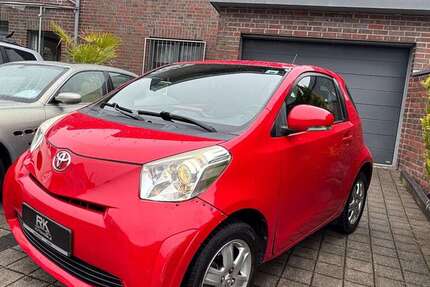 Toyota iQ 87.700 km 4.500 &euro; Solingen 42651