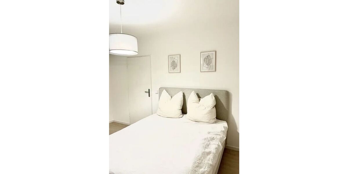 Helle 2-Zimmer-Wohnung (66 m²) in Köln-Bayenthal - 1. OG 2 zimmer