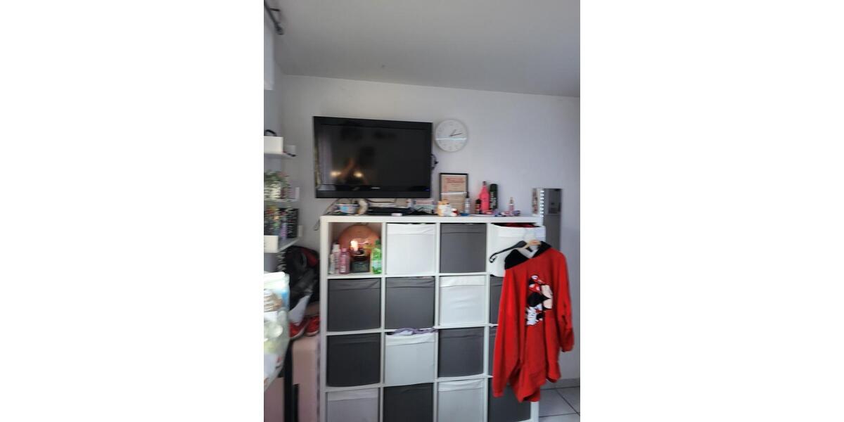 Schöne Etagenwohnung 94 qm mit Garagenstellplatz 4 zimmer