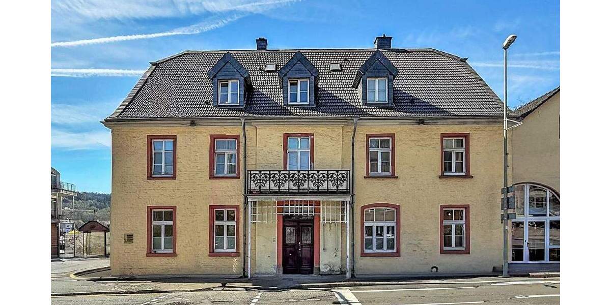 Gewerbeobjekt Overath Untereschbach - 6 Zimmer, 133 m&sup2;, 185.000&euro; | Angebot:24252029