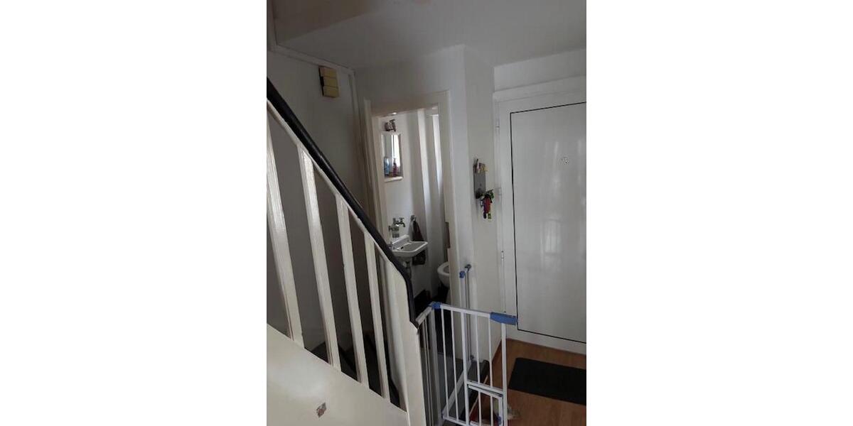 Reihenhaus Köln Innenstadt - 6 Zimmer, 135 m&sup2;, 2.800&euro; | Angebot:25252021