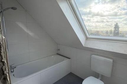 2-Zimmer-Wohnung, 54 m², komplett saniert, ab 01.01.2026 zimmer