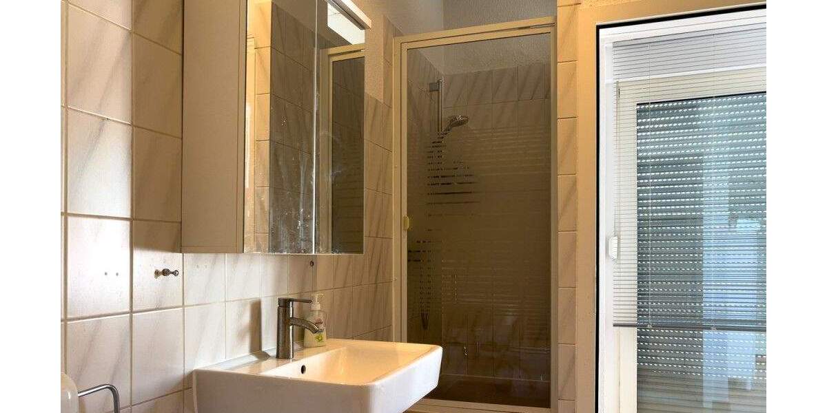 Mehrgenerationen-Familien-Haus in Bestlage 1 zimmer