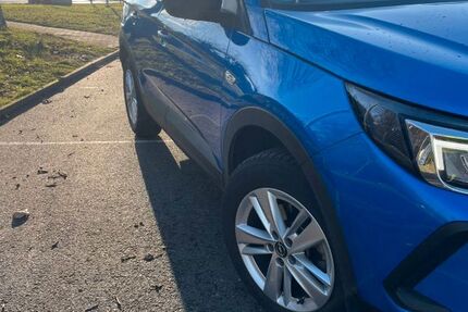 Opel Grandland (X) 40.500 km 19.500 &euro; Düsseldorf 40627