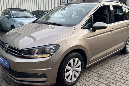 VW Touran 116.639 km 19.490 € Wuppertal 42285