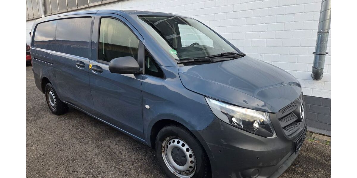 Mercedes-Benz Vito 106.500 km 9.450 &euro; Köln 51149