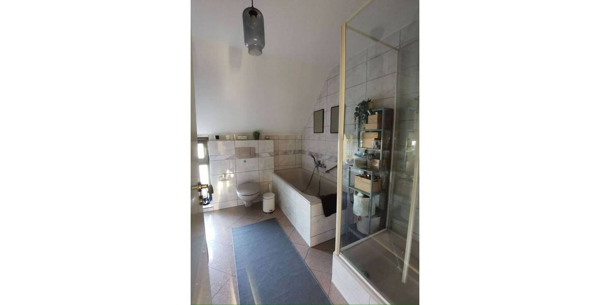 Etagenwohnung Düsseldorf Gerresheim - 2 Zimmer, 71 m&sup2;, 280.000&euro; | Angebot:26840911