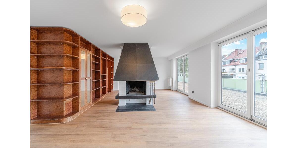 Dachgeschoßwohnung Düsseldorf Derendorf - 2 Zimmer, 95 m&sup2;, 1.300&euro; | Angebot:25790793