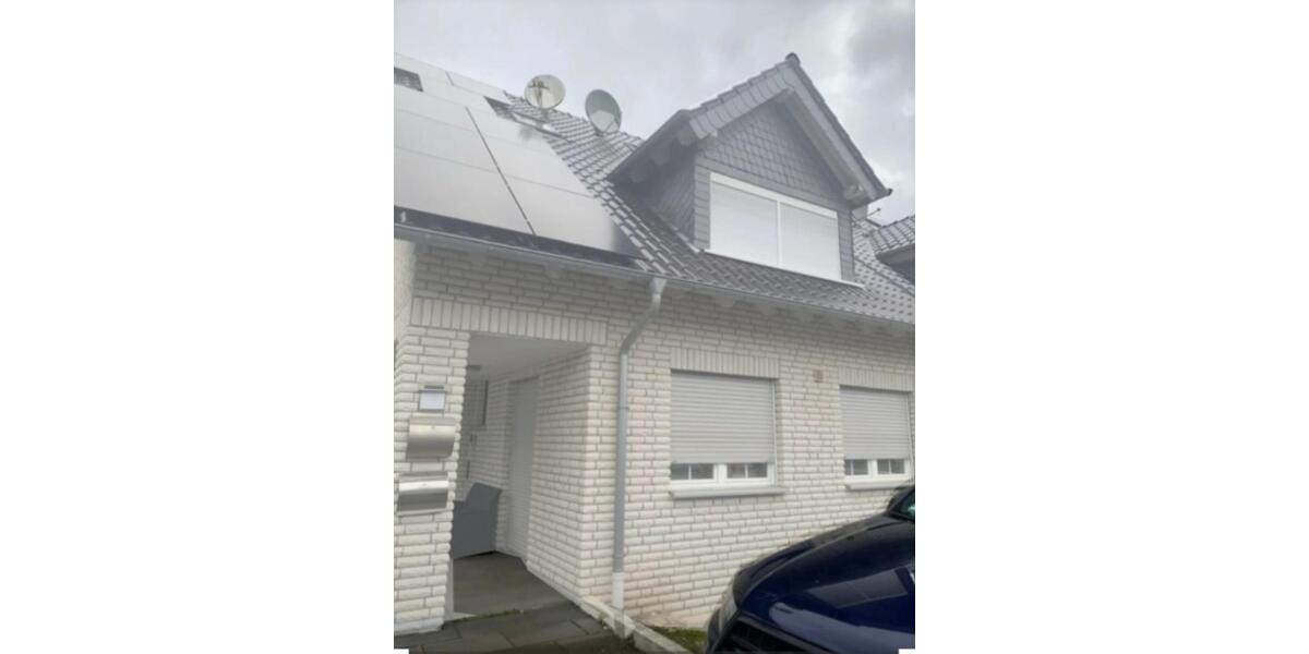 Moderne Doppelhaushälfte zur Miete (WG geeignet) 4.5 zimmer