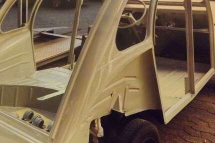 Citroen 2CV 123.456 km 15.500 &euro; Mettmann 40822