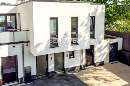 Haus Monheim am Rhein - 4 Zimmer, 144 m&sup2;, 750.000&euro; | Angebot:26512995