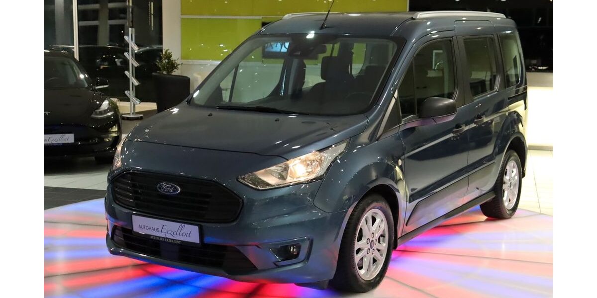 Ford Tourneo Connect 95.421 km 13.650 &euro; Troisdorf (Köln/Bonn) 53842