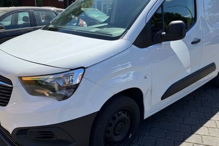 Opel Combo 91.000 km 8.999 &euro; Neuss 41462
