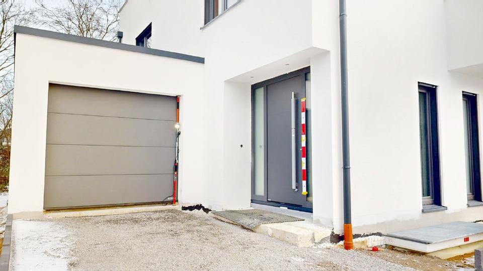 Kerpen! Exklusiver Neubau mit minimalen Energiekosten! Großzügige 3-Zimmer-Maisonette-Mietwohnung mit hochwertiger Ausstattung, Terrasse und eigener Garage in begehrter Wohnlage von Kerpen! (SN 4953) 3 zimmer