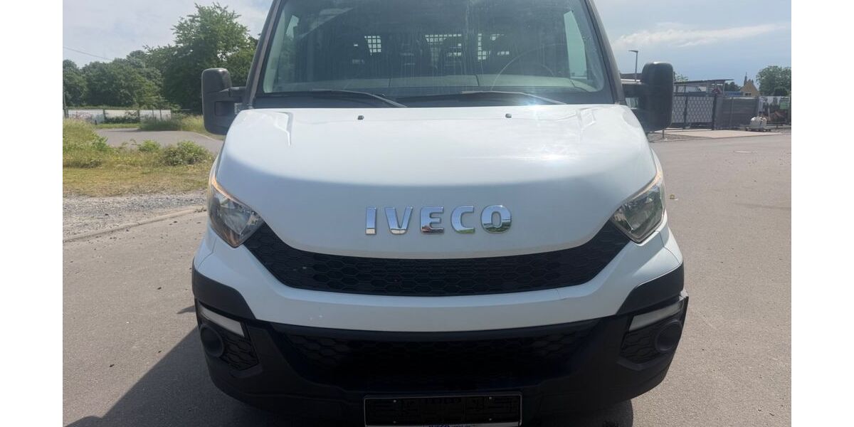 IVECO Andere 58.600 km 13.700 &euro; Köln/Poll 51105