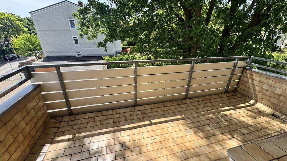 Etagenwohnung Düsseldorf Lörick - 4 Zimmer, 93 m&sup2;, 444.400&euro; | Angebot:26768924