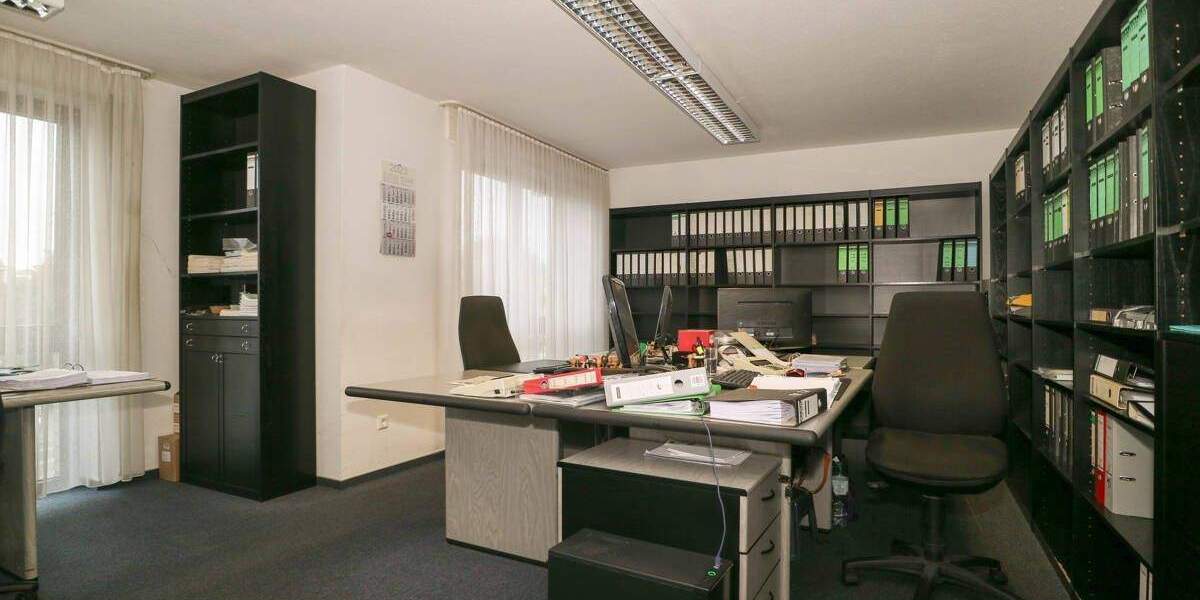 Viel Platz für ruhige Arbeit in Dormagen-Horrem 5 zimmer