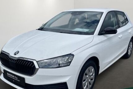 Skoda Fabia 16.446 km 14.980 &euro; Düsseldorf 40233