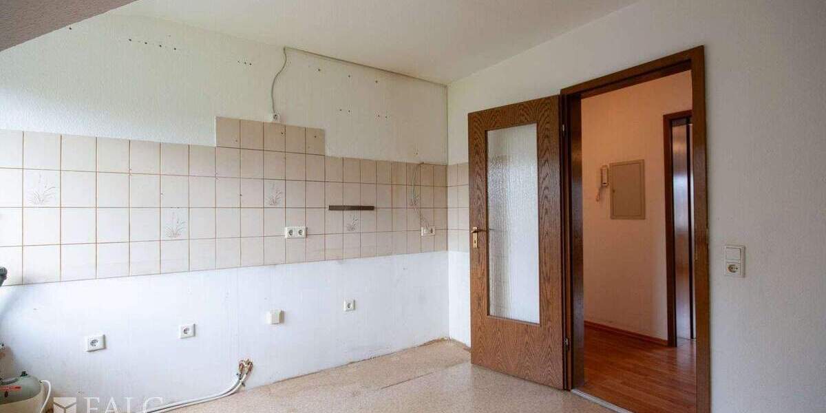 Mehrfamilienhaus, Wohnhaus Frechen Königsdorf - 6 Zimmer, 235 m&sup2;, 400.000&euro; | Angebot:24766754