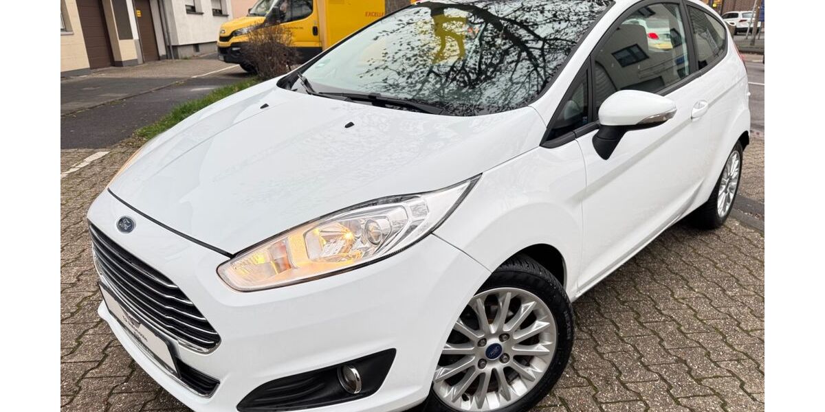 Ford Fiesta 77.000 km 5.999 &euro; Köln/Wahn 51147