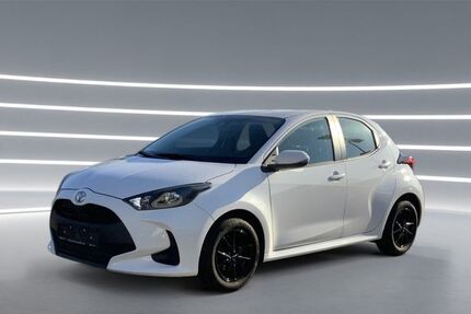 Toyota Yaris 33.955 km 14.980 &euro; Köln 51149