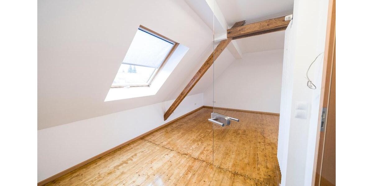 Großzügige 2-Zimmer-Maisonette (77 m²) mit Dachterrasse frisch zimmer