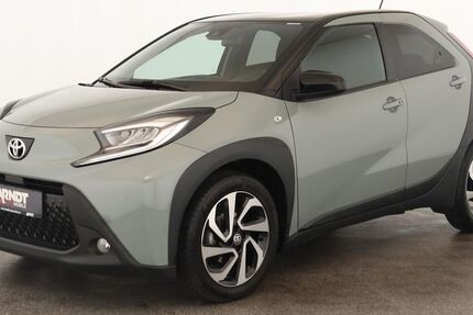 Toyota Aygo (X) 28.500 km 17.884 &euro; Düsseldorf 40233